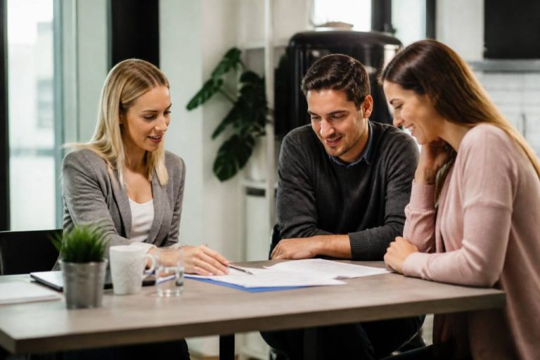 Honoraires agent immobilier : comment les comprendre et les négocier